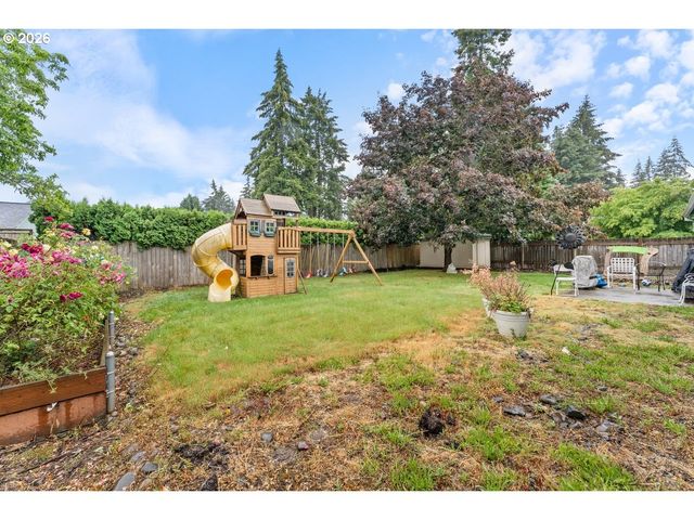 4264 Se CEDAR St, Hillsboro, OR 97123