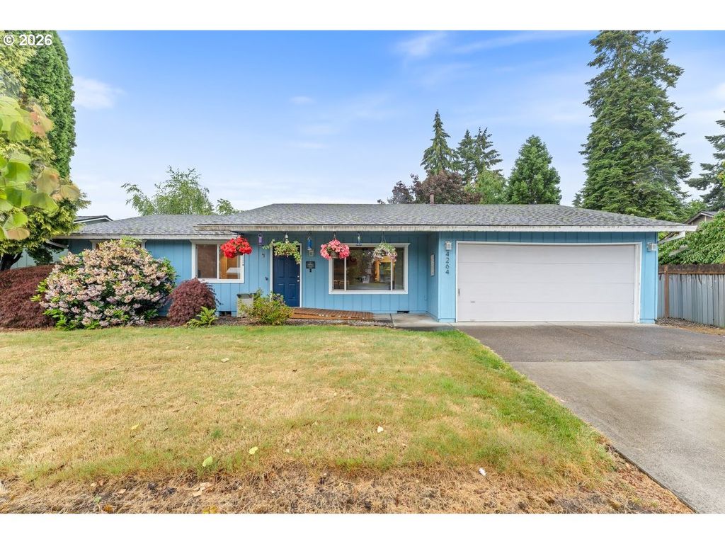 4264 Se CEDAR St, Hillsboro, OR 97123