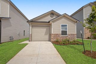 3636 Maggie Road, Mustang, OK 73064