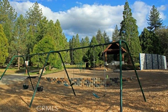 2041 Symonds, Pine Mtn Club, CA 93222