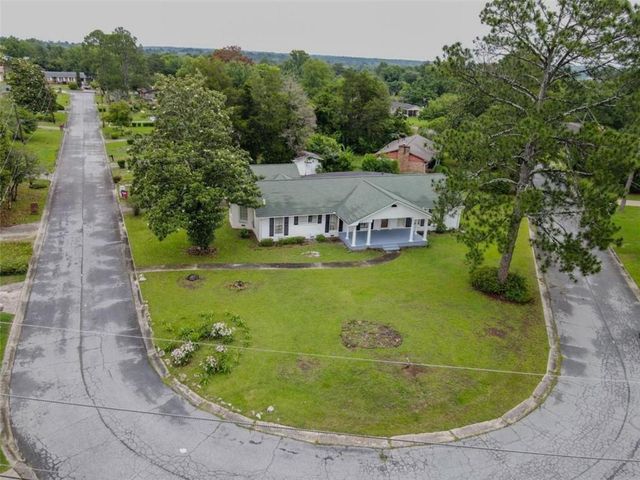 4962 John Kennedy Drive, Macon, GA 31204
