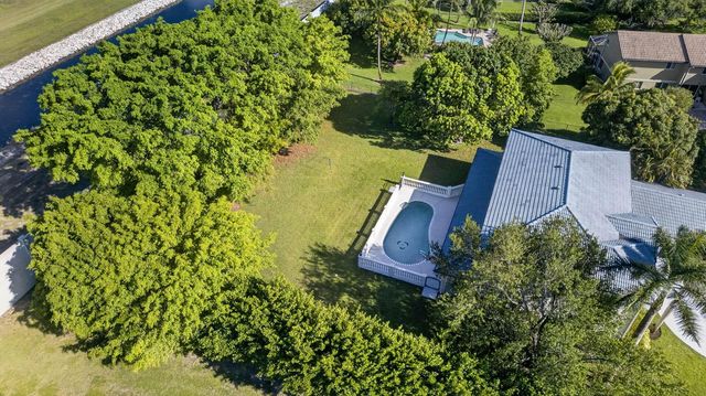 8346 Sawpine Road, Delray Beach, FL 33446