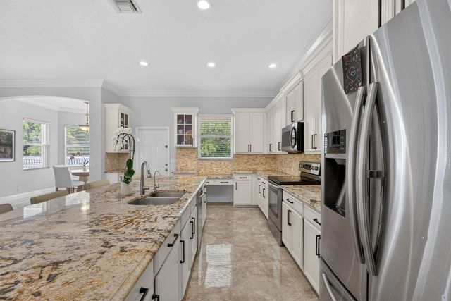 8346 Sawpine Road, Delray Beach, FL 33446