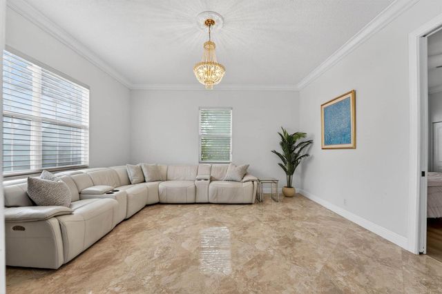 8346 Sawpine Road, Delray Beach, FL 33446