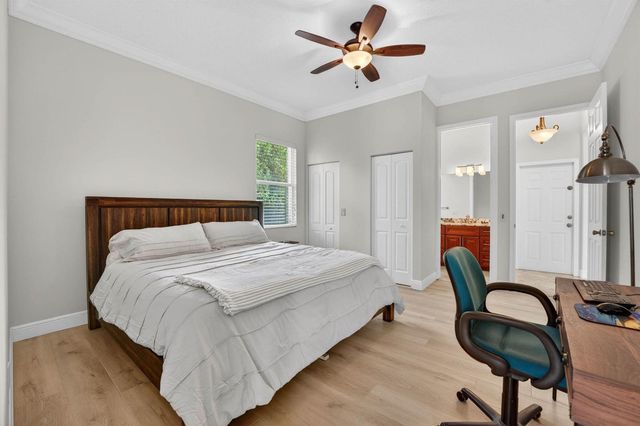 8346 Sawpine Road, Delray Beach, FL 33446