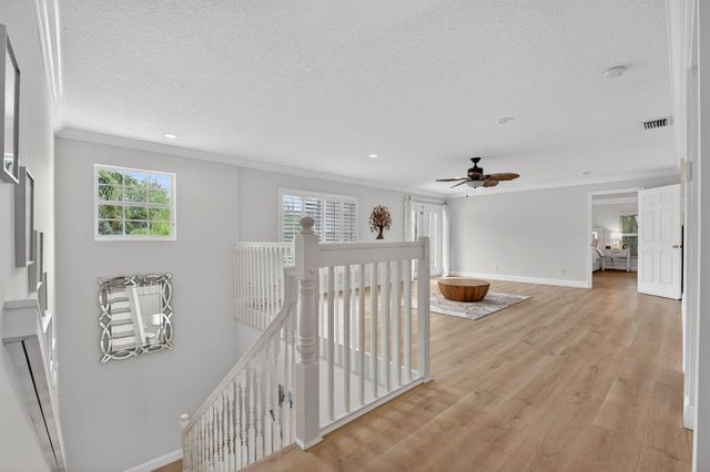 8346 Sawpine Road, Delray Beach, FL 33446