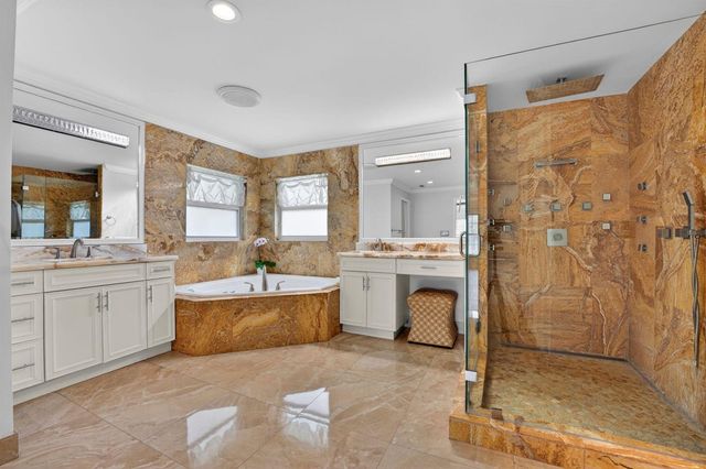 8346 Sawpine Road, Delray Beach, FL 33446