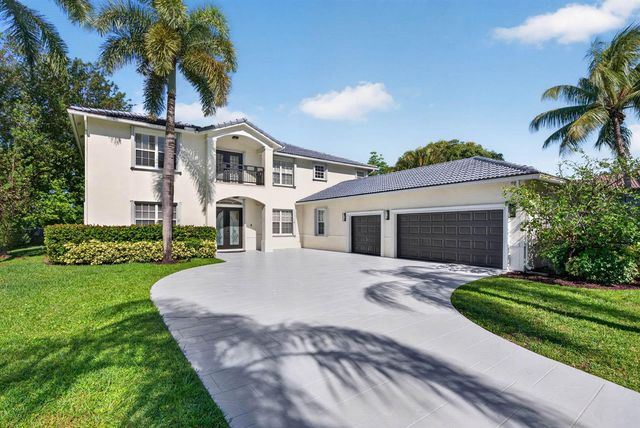 8346 Sawpine Road, Delray Beach, FL 33446