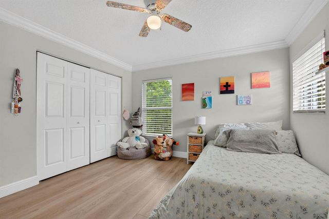 8346 Sawpine Road, Delray Beach, FL 33446