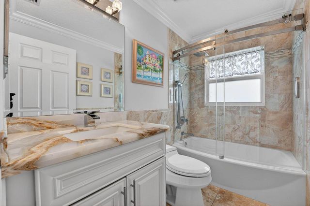 8346 Sawpine Road, Delray Beach, FL 33446
