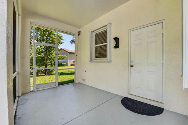 8346 Sawpine Road, Delray Beach, FL 33446