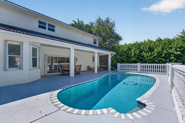 8346 Sawpine Road, Delray Beach, FL 33446