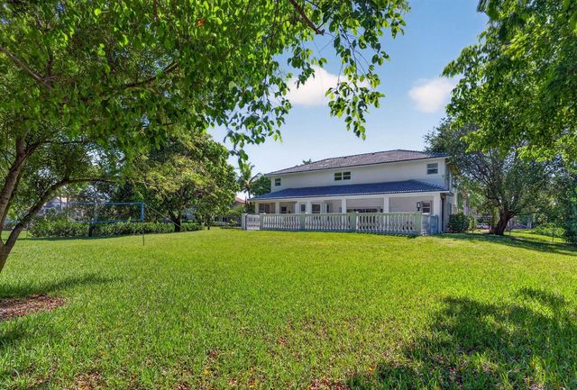 8346 Sawpine Road, Delray Beach, FL 33446