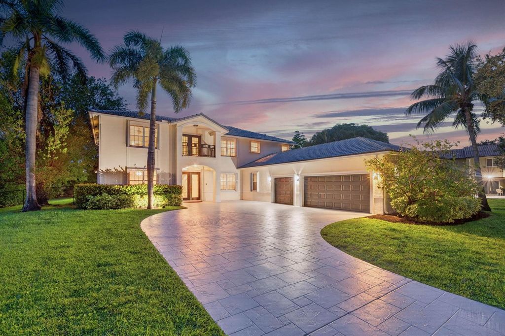 8346 Sawpine Road, Delray Beach, FL 33446