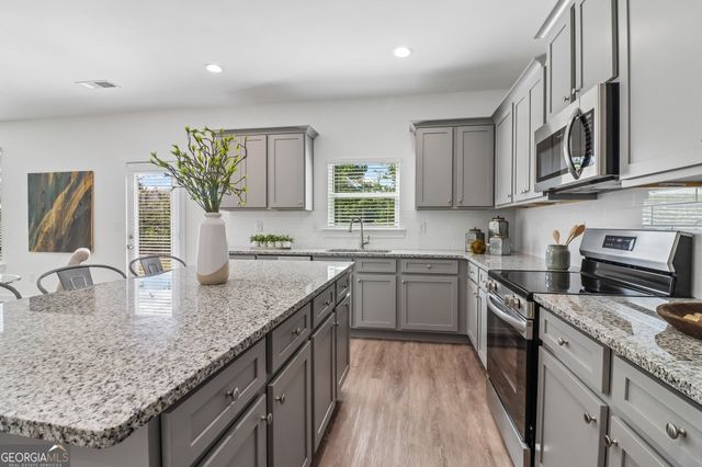 113 Royal Tern Lane, Warner Robins, GA 31093