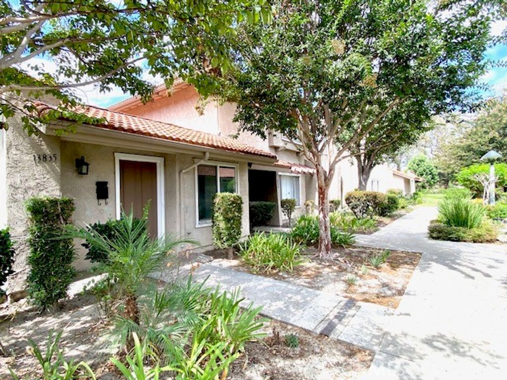 13835 La Jolla, Garden Grove, CA 92844 — exterior