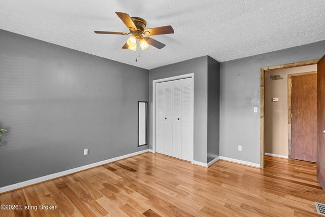 191 Briarway Dr, Mt Washington, KY 40047