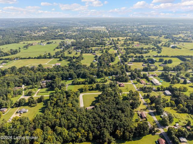 191 Briarway Dr, Mt Washington, KY 40047