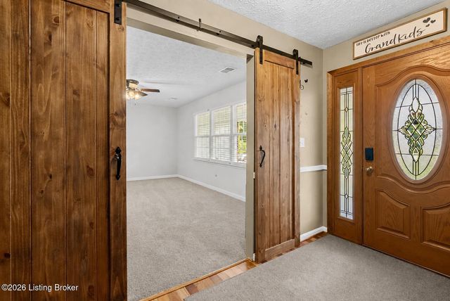 191 Briarway Dr, Mt Washington, KY 40047