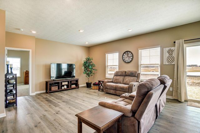 734 Leslie Drive, Plain City, OH 43064