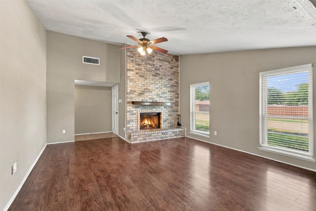 5149 Bartlett Drive, The Colony, TX 75056