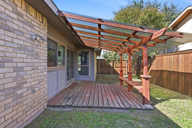 5149 Bartlett Drive, The Colony, TX 75056
