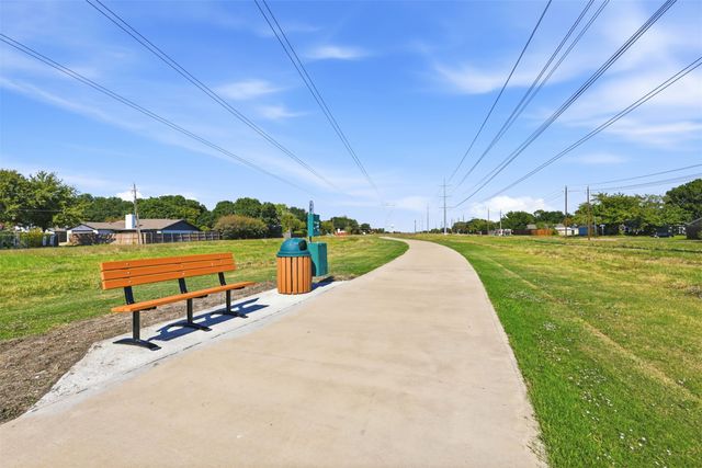 5149 Bartlett Drive, The Colony, TX 75056