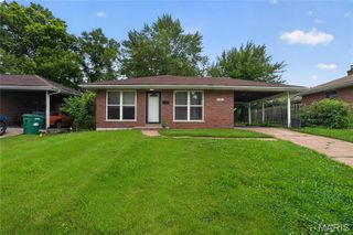 8808 Cherrywood Lane, Jennings, MO 63136