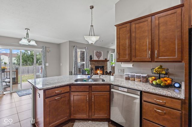 6896 Wilmot Lane, Avon, IN 46123