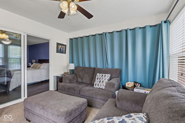 6896 Wilmot Lane, Avon, IN 46123