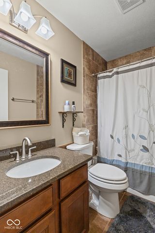 6896 Wilmot Lane, Avon, IN 46123