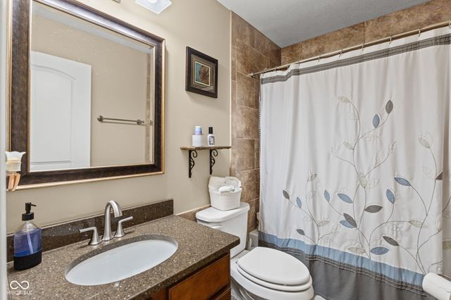 6896 Wilmot Lane, Avon, IN 46123