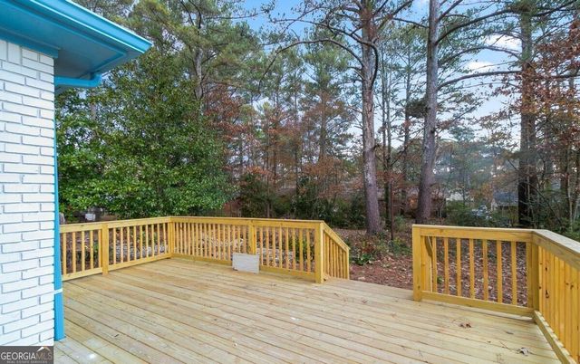 110 Hidden Brook Court, South Fulton, GA 30349