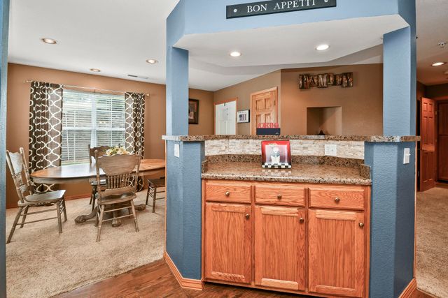 351 S Wildwood Drive Bldg 12 Unit 2, Branson, MO 65616