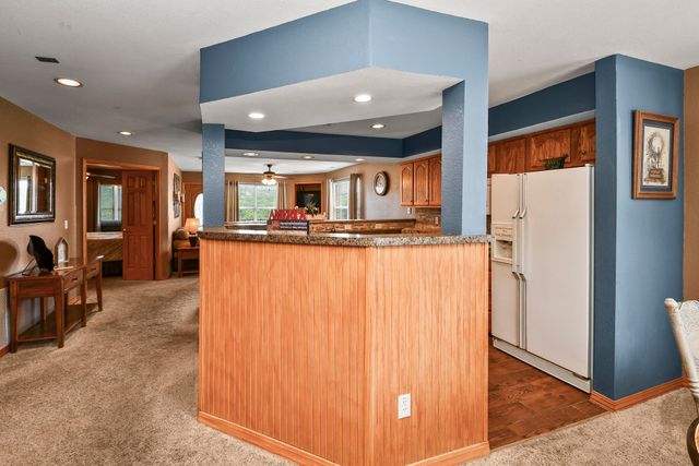 351 S Wildwood Drive Bldg 12 Unit 2, Branson, MO 65616