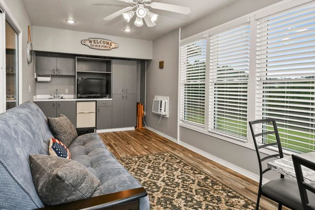 351 S Wildwood Drive Bldg 12 Unit 2, Branson, MO 65616