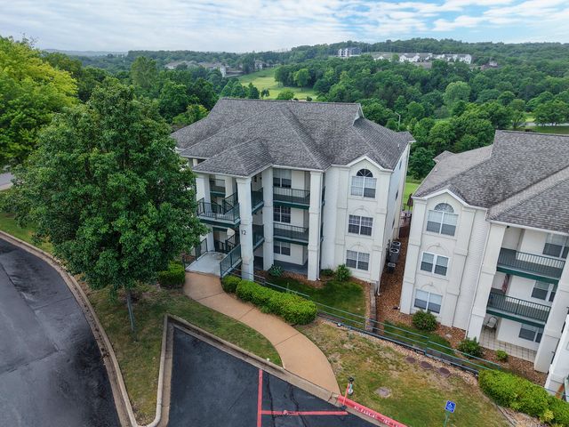 351 S Wildwood Drive Bldg 12 Unit 2, Branson, MO 65616