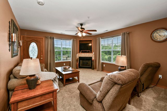 351 S Wildwood Drive Bldg 12 Unit 2, Branson, MO 65616