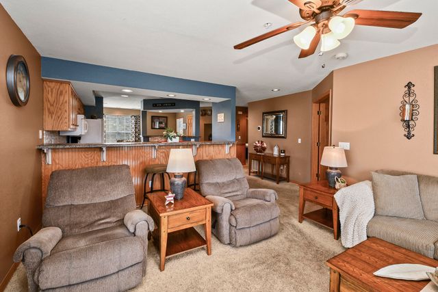 351 S Wildwood Drive Bldg 12 Unit 2, Branson, MO 65616