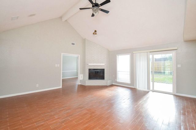 155 April Waters Drive W, Conroe, TX 77356