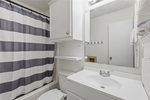 3113 Larkspur Circle, College Station, TX 77845
