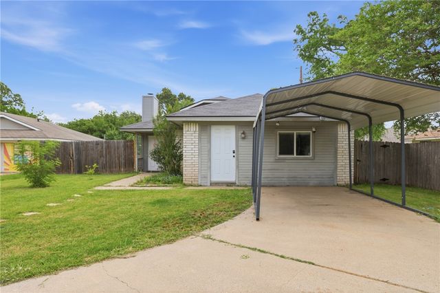 3113 Larkspur Circle, College Station, TX 77845