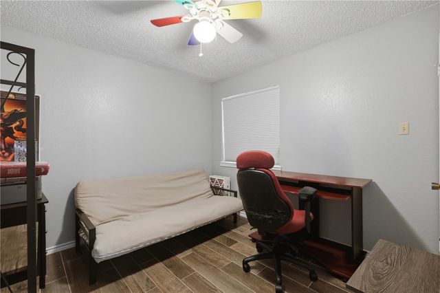 3113 Larkspur Circle, College Station, TX 77845
