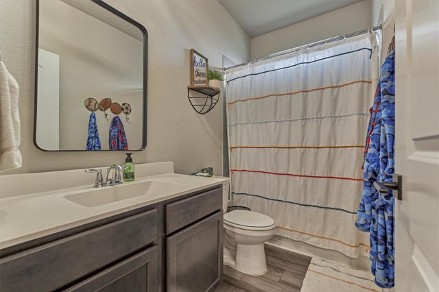 20112 Crystal Falls Court, Montgomery, TX 77316