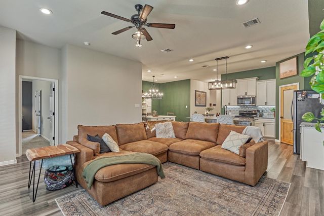 20112 Crystal Falls Court, Montgomery, TX 77316