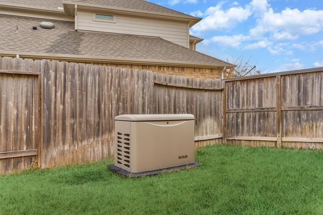 20112 Crystal Falls Court, Montgomery, TX 77316