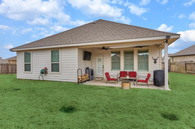 20112 Crystal Falls Court, Montgomery, TX 77316