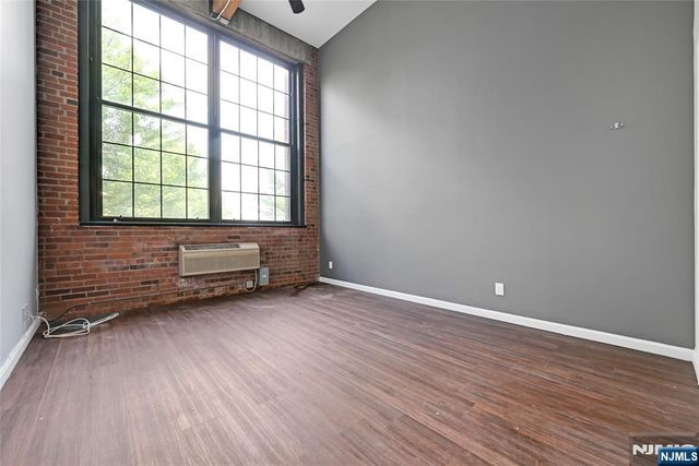 384 Trenton Avenue 3E, Paterson, NJ 07503