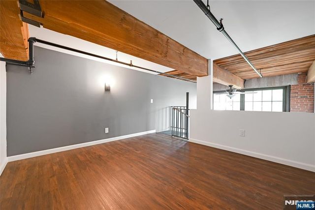 384 Trenton Avenue 3E, Paterson, NJ 07503