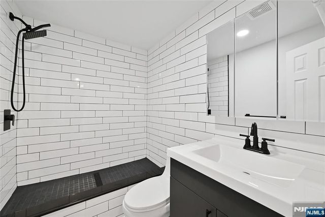 384 Trenton Avenue 3E, Paterson, NJ 07503